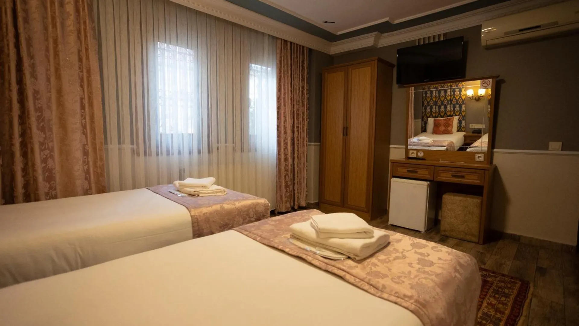 Hotel Tashkonak Istambul